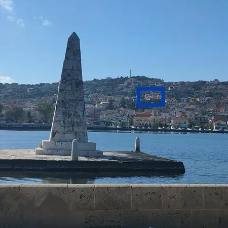 Blue Lagoon Luxury G2 *