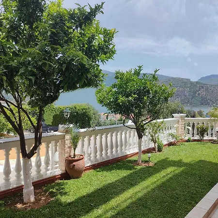 Blue Lagoon Luxury G2 Апартаменты Аргостолион